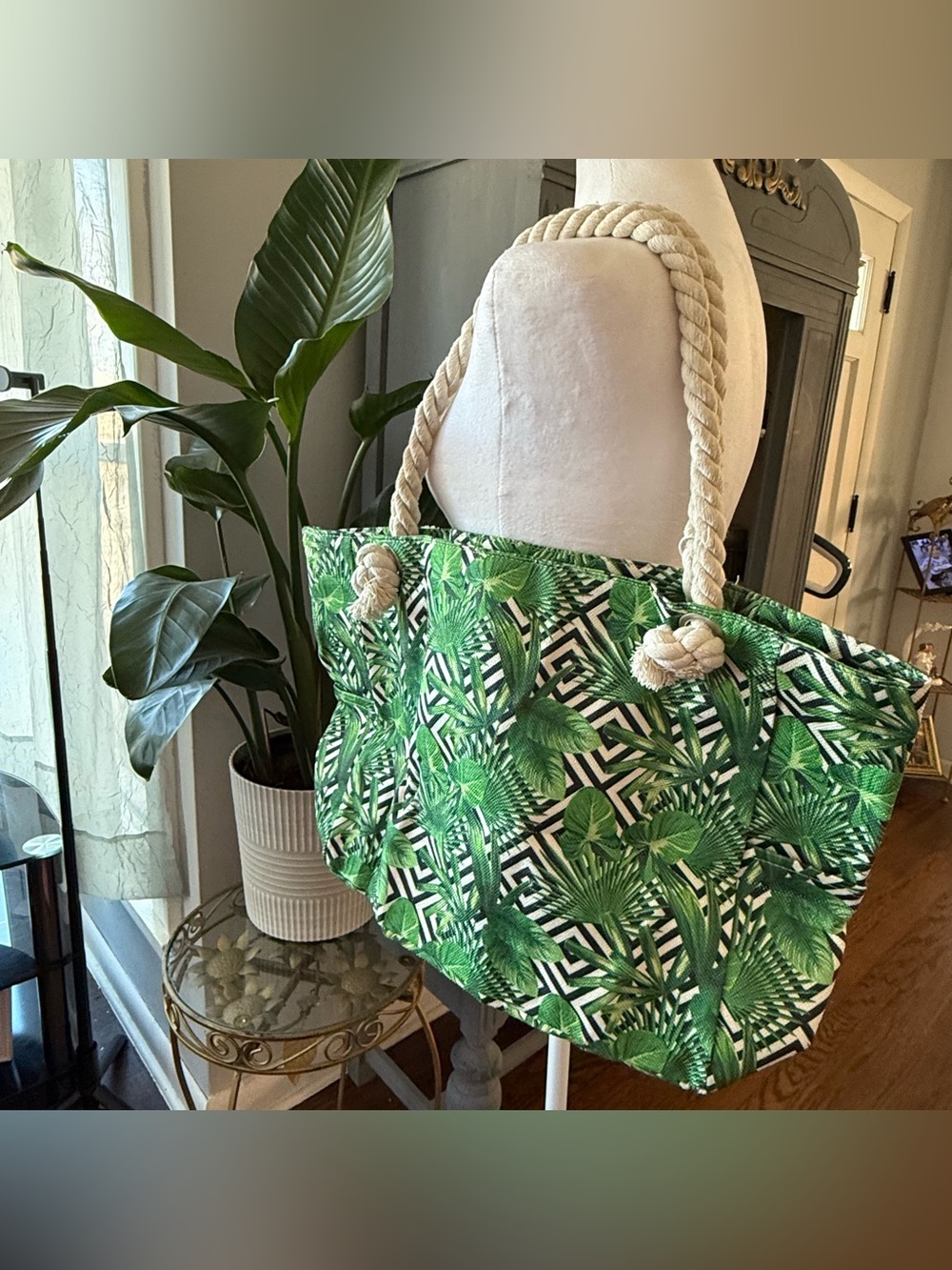 Tropical Green Leaf Rope-Handle Tote Bag